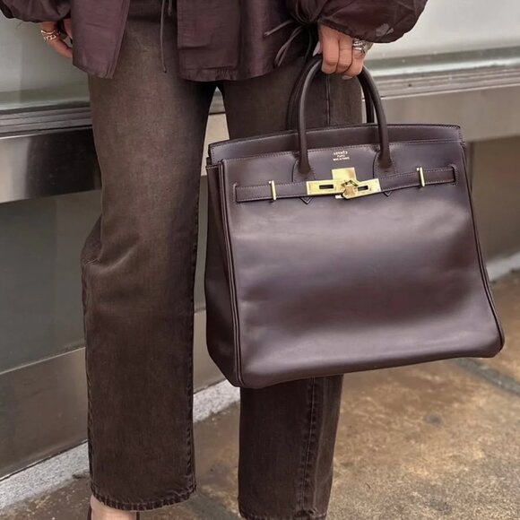 Hermes Birkin 35 Leather Handbag In Brown - Picture 12 of 16